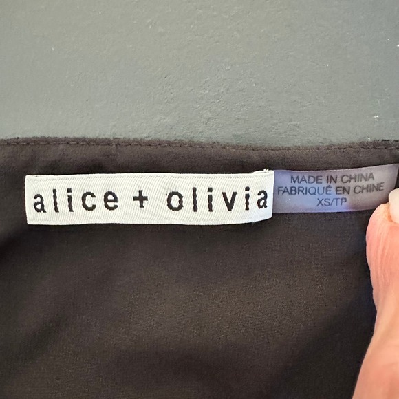 Alice + Olivia Black Silk Velvet Spaghetti Strap Top XS - Picture 3 of 6
